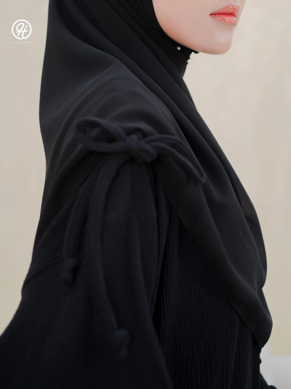 HJ Dress Medina Black_1 Hijab hitam wanita elegan merek HJ Dress Medina